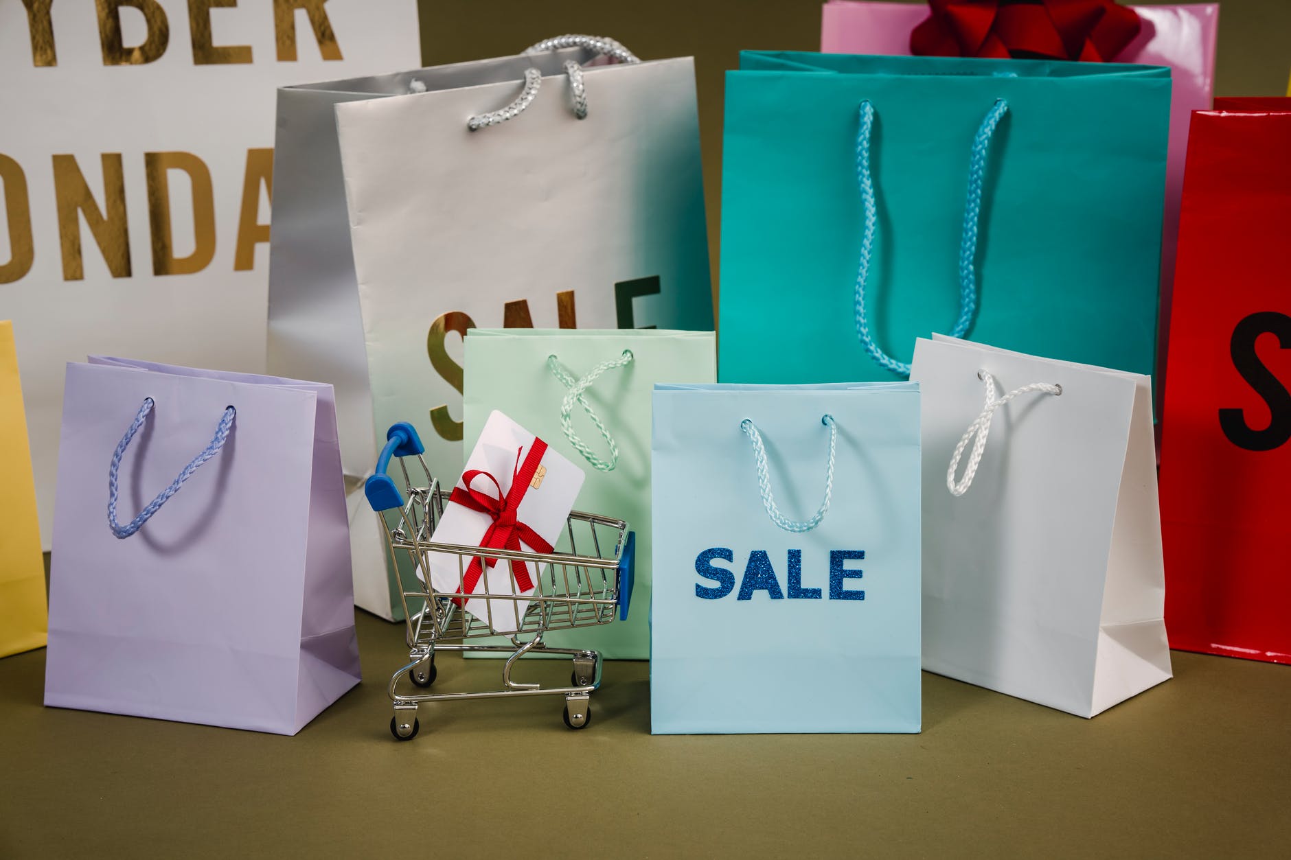 love paper bags with sale text